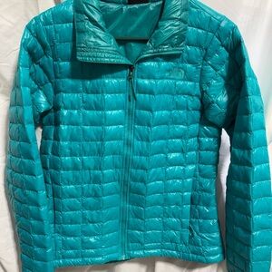 The North Face Woman’s Thermoball ECO Quilted Jacket Sz M